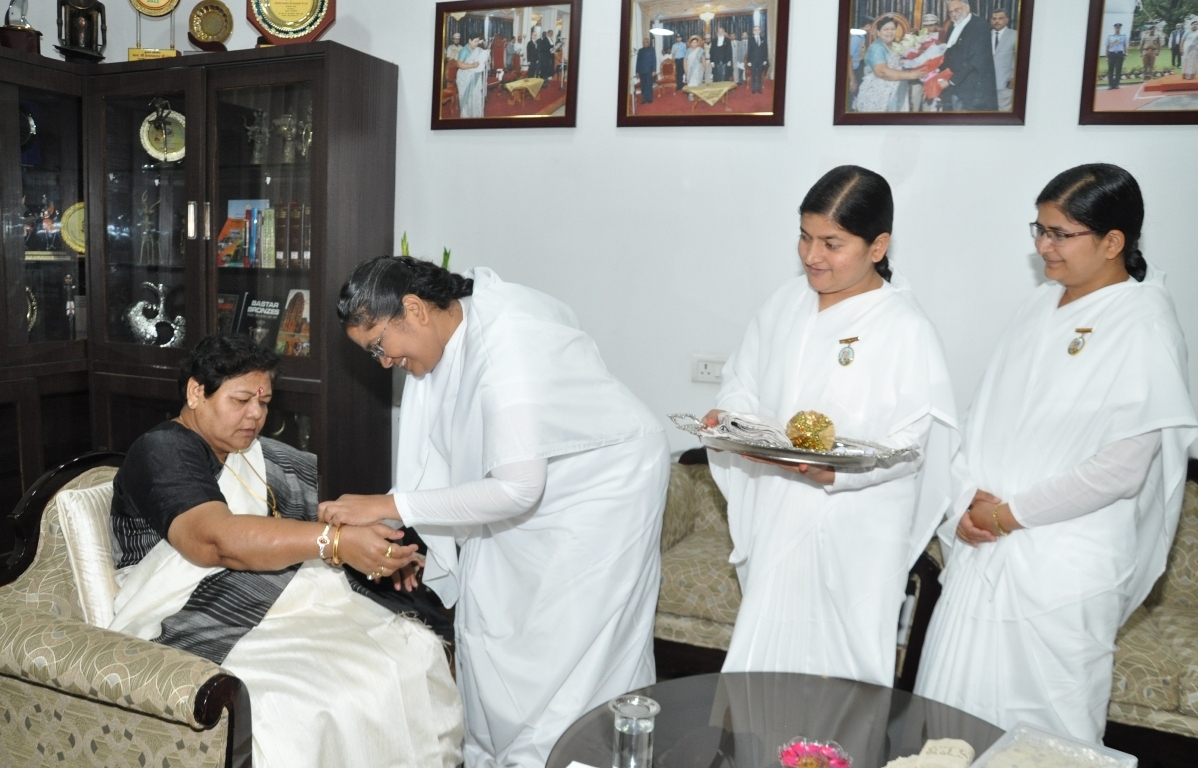 Chhattisgarh Brahma Kumaris Celebrate Rakhi With State Governor